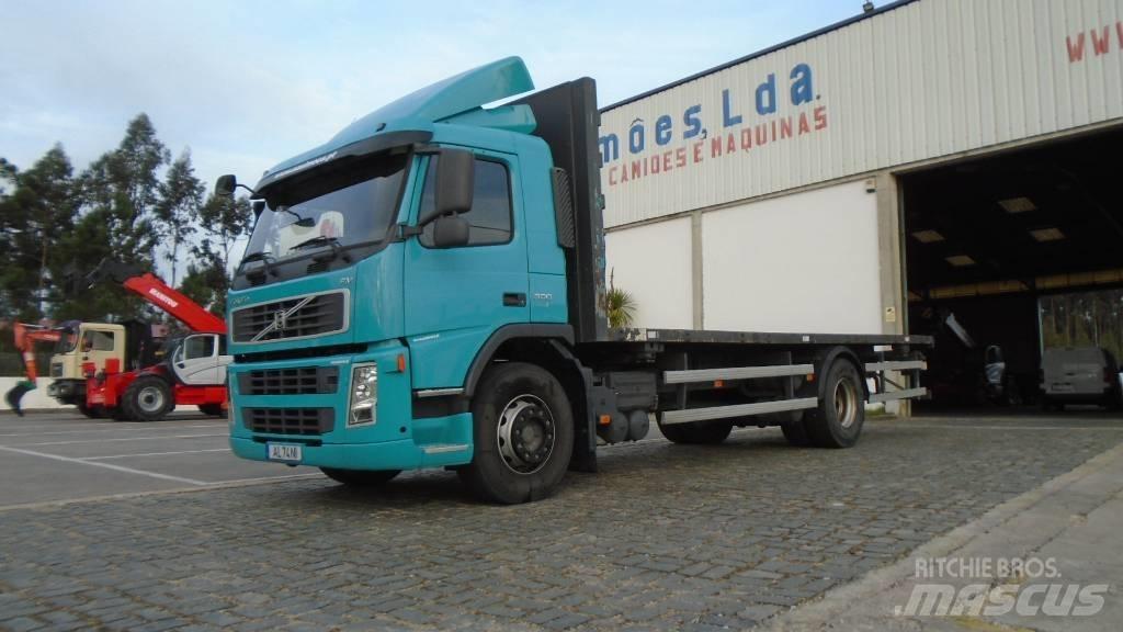Volvo FM 9 300 平ボディー
