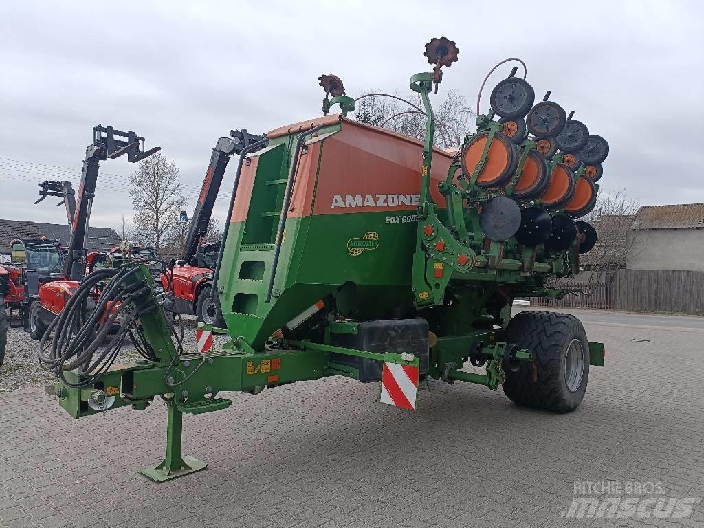 Amazone EDX 6000 TC 種蒔き機械