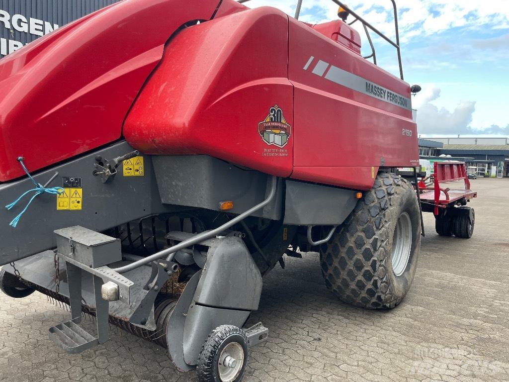 Massey Ferguson 2190 スクエアベーラー