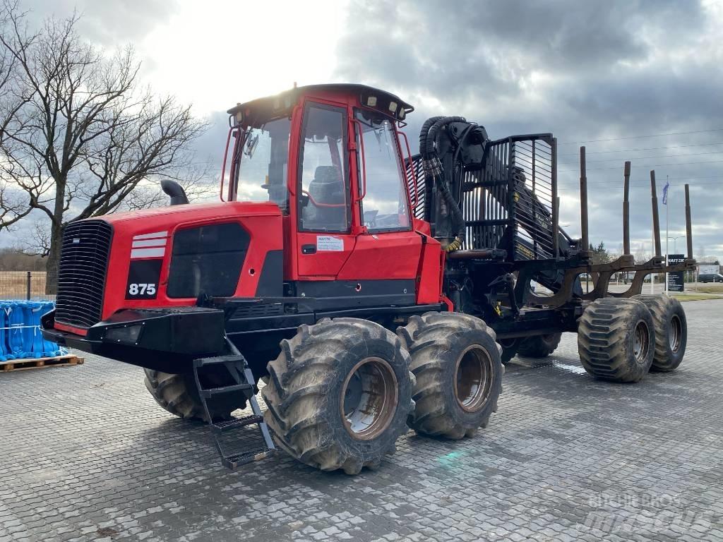 Komatsu 875 フォワーダー