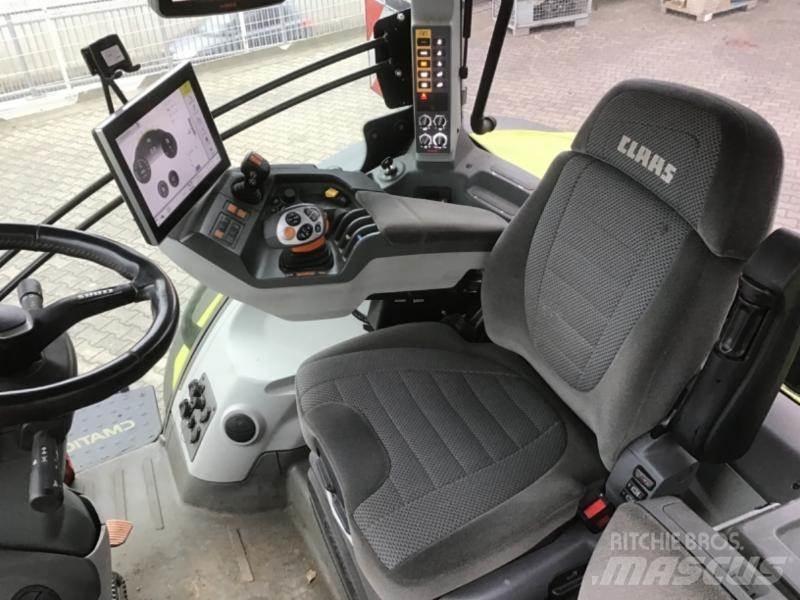 CLAAS AXION 870 トラクター