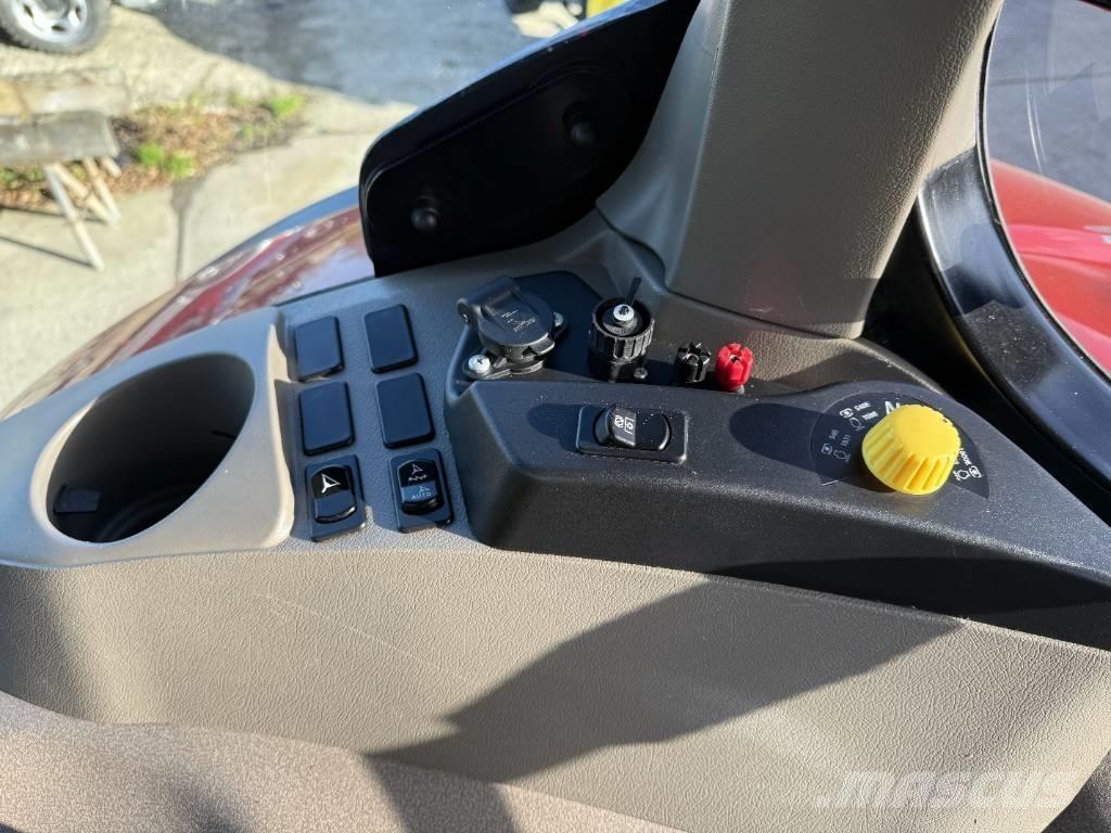 Case IH Puma 240 CVX トラクター