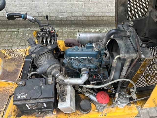 GiANT D 261 S ホイールローダー・タイヤショベル