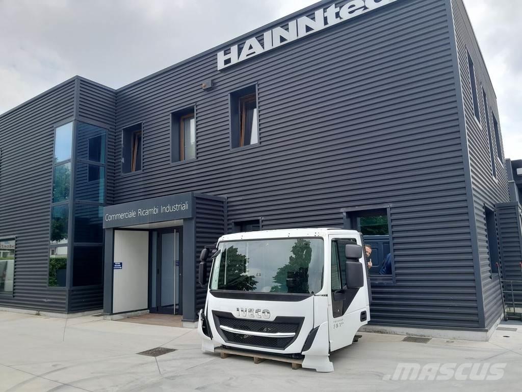 Iveco Trakker E6 キャビン及び内装