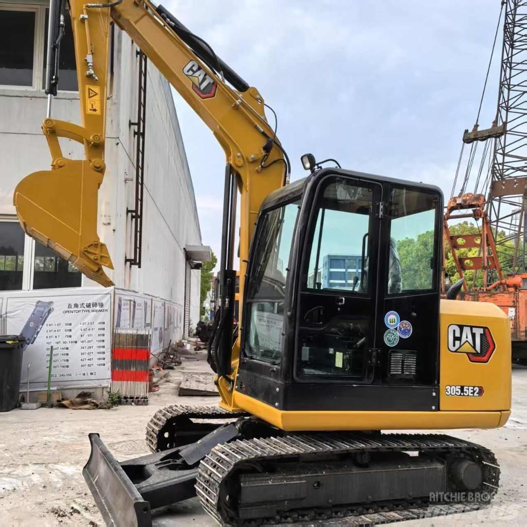 CAT 305.5 E 2 大型油圧ショベル12t以上（パワーショベル・ユンボ）
