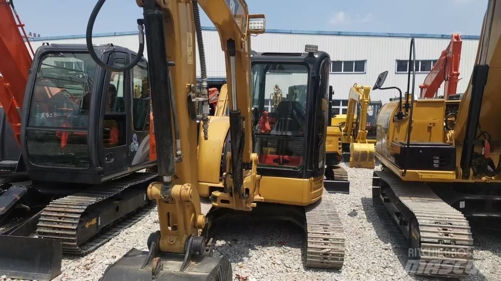 CAT 305 大型油圧ショベル12t以上（パワーショベル・ユンボ）