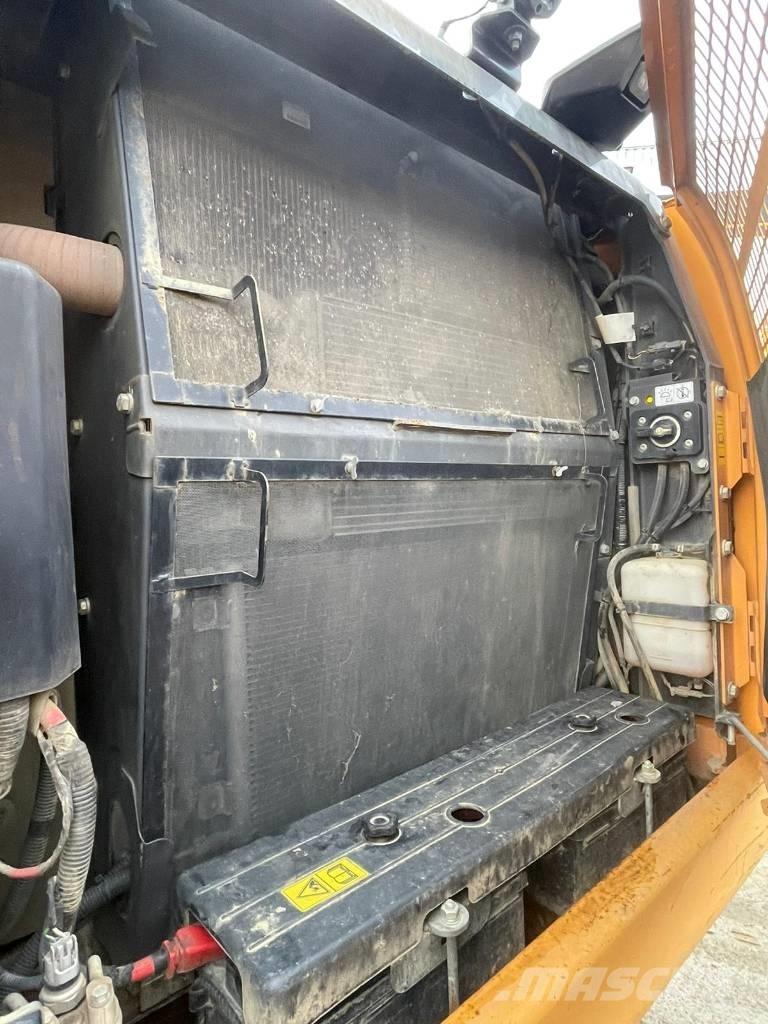 CASE CX 210 D 大型油圧ショベル12t以上（パワーショベル・ユンボ）