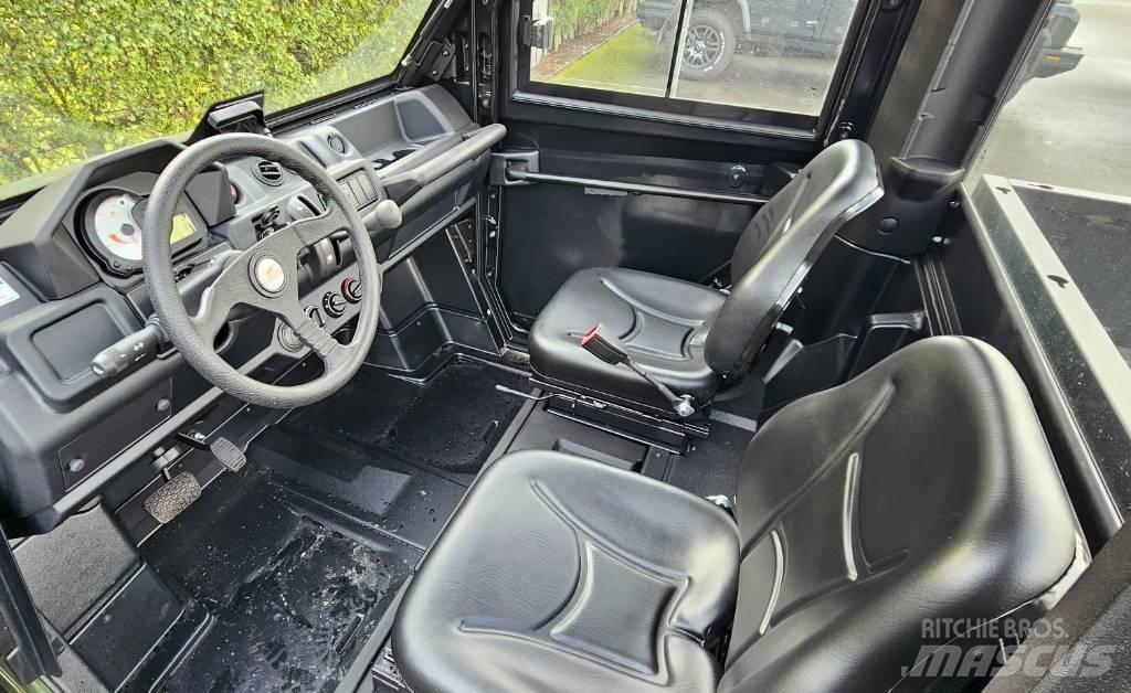 Corvus DX4 EPS ユーティリティービークル・多目的四輪車