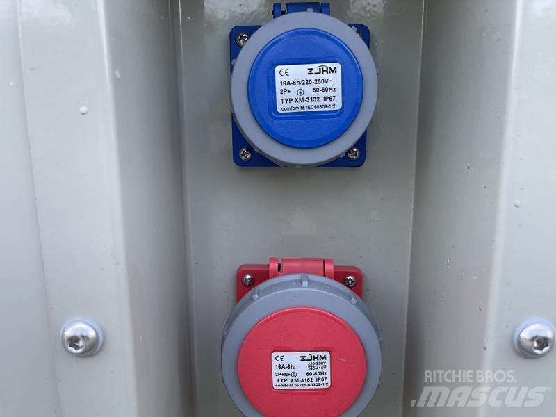 Cummins 28 kVA ディーゼル発電機