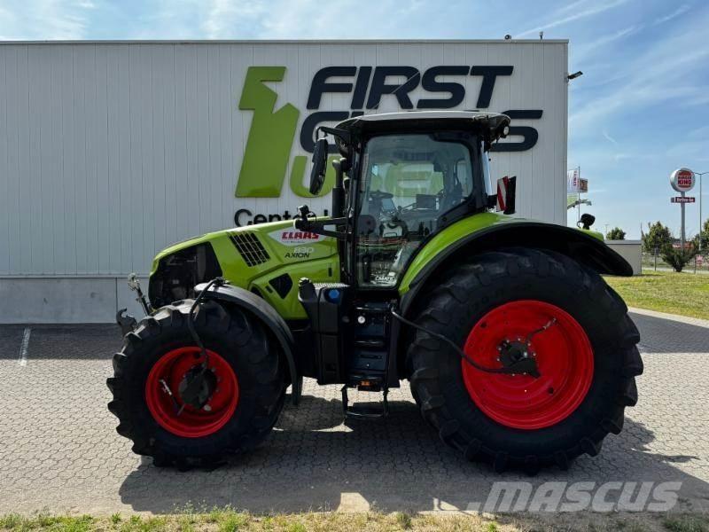CLAAS AXION 830 トラクター