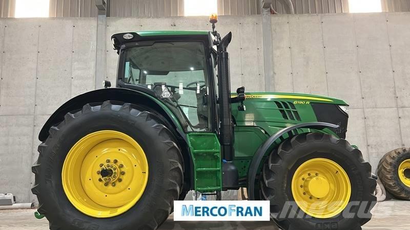 John Deere 6190 R トラクター