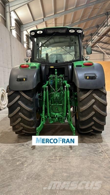 John Deere 6190 R トラクター