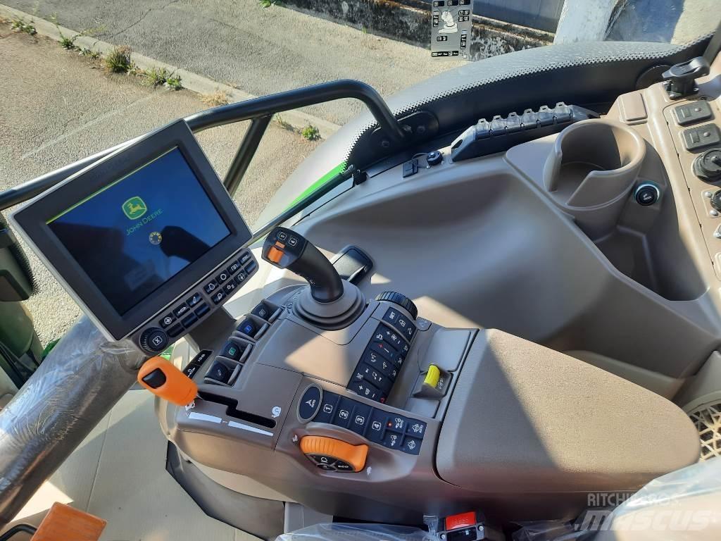 John Deere 6R130 トラクター