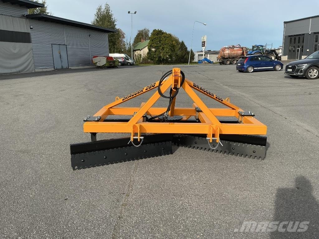 Wieska DRAGGER 280 道路用レーキ