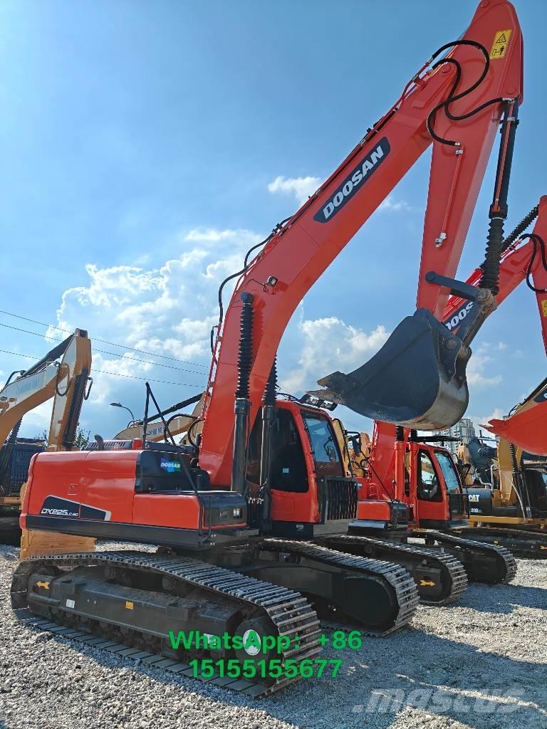 Doosan 225 LCA 大型油圧ショベル12t以上（パワーショベル・ユンボ）