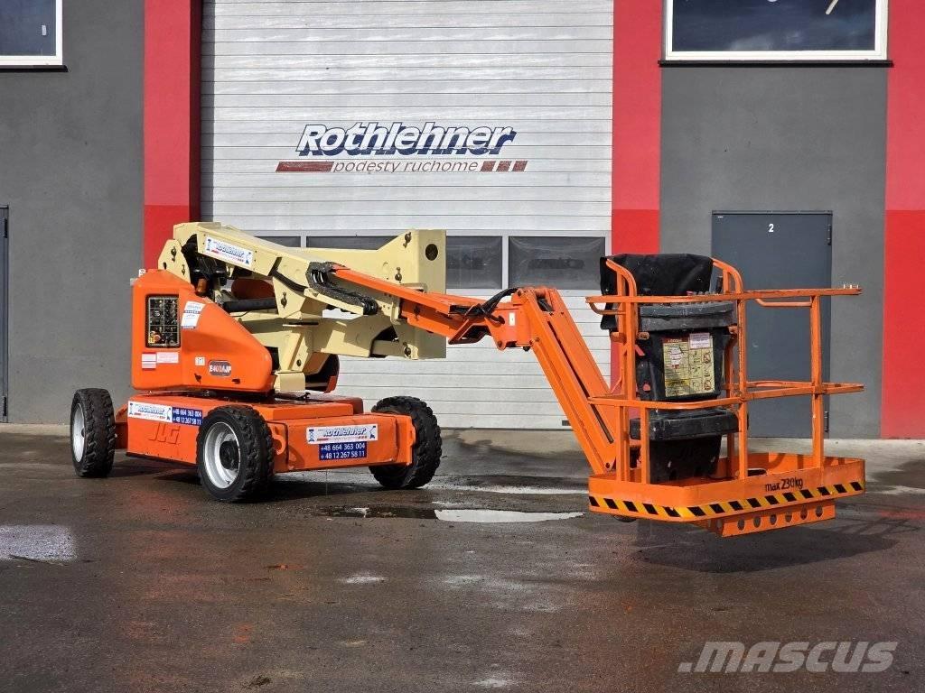 JLG 400 AJP ブームリフト　屈伸型