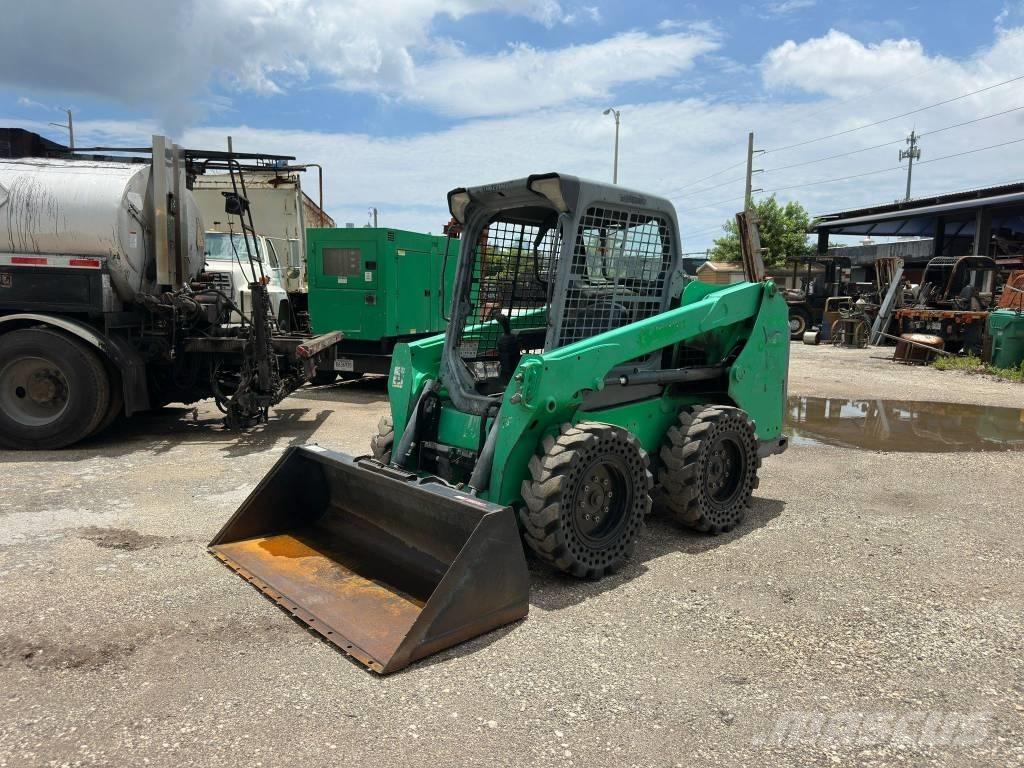 Bobcat S 550 スキッドステアローダー