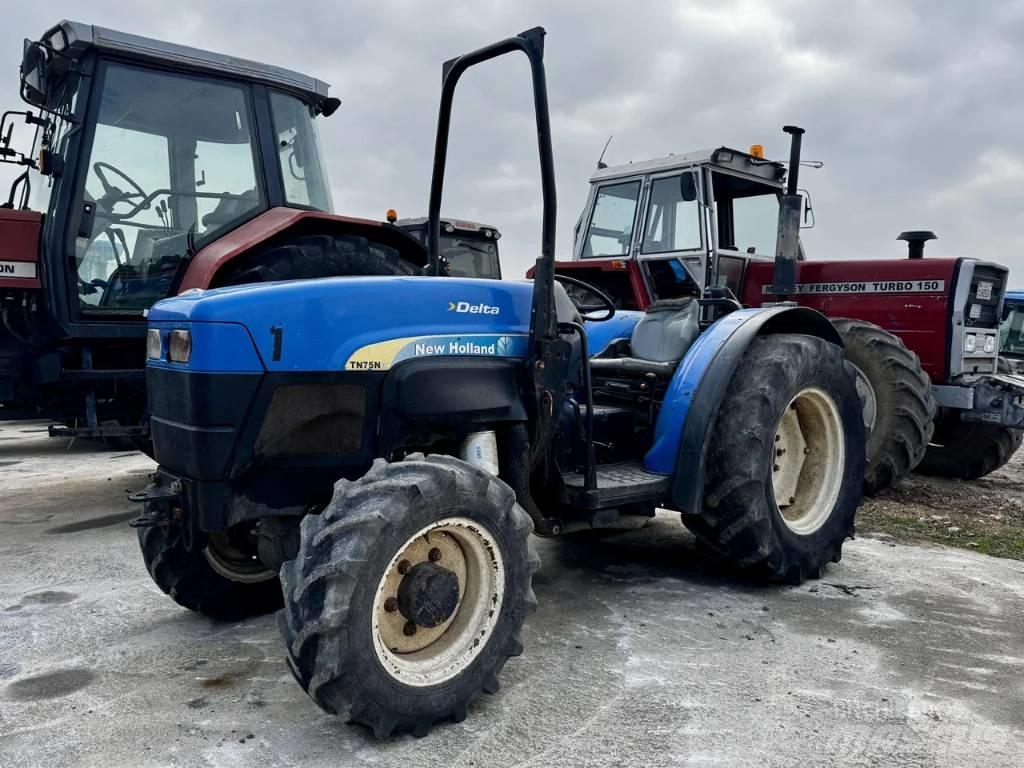 New Holland TN 75 N トラクター