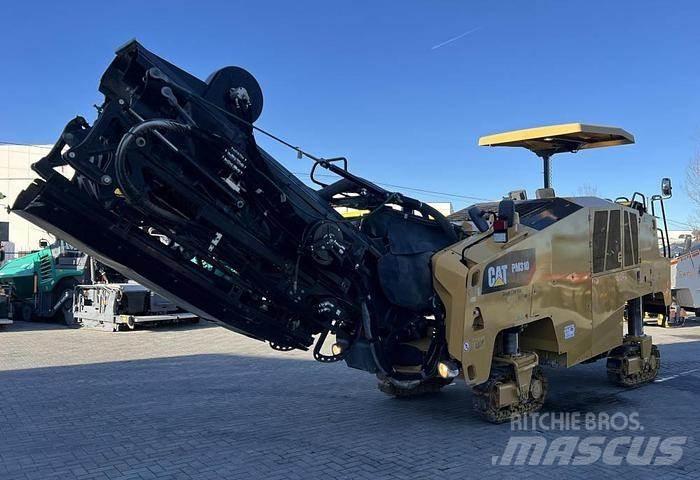 CAT PM 310 アスファルトコールドミリングマシーン