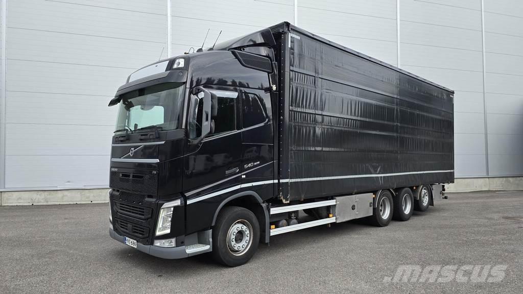 Volvo FH カーテンサイダートラック
