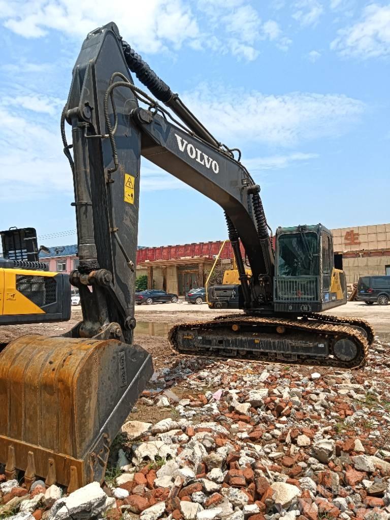 Volvo EC 240 大型油圧ショベル12t以上（パワーショベル・ユンボ）