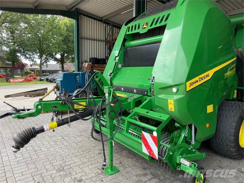 John Deere V451M ラウンドベーラー