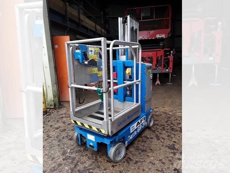 Genie GR20 その他リフトとプラットフォーム