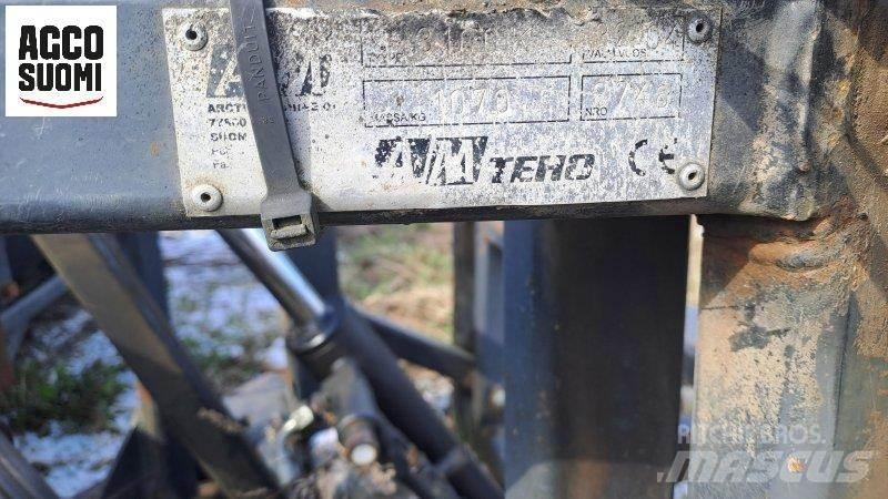 AM ALUEAURA 300 スノーブレードとプラウ