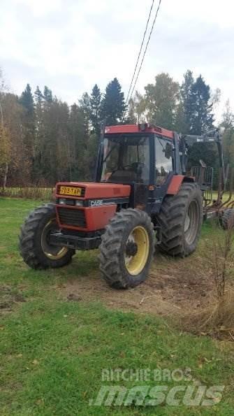 Case IH 845 XL トラクター