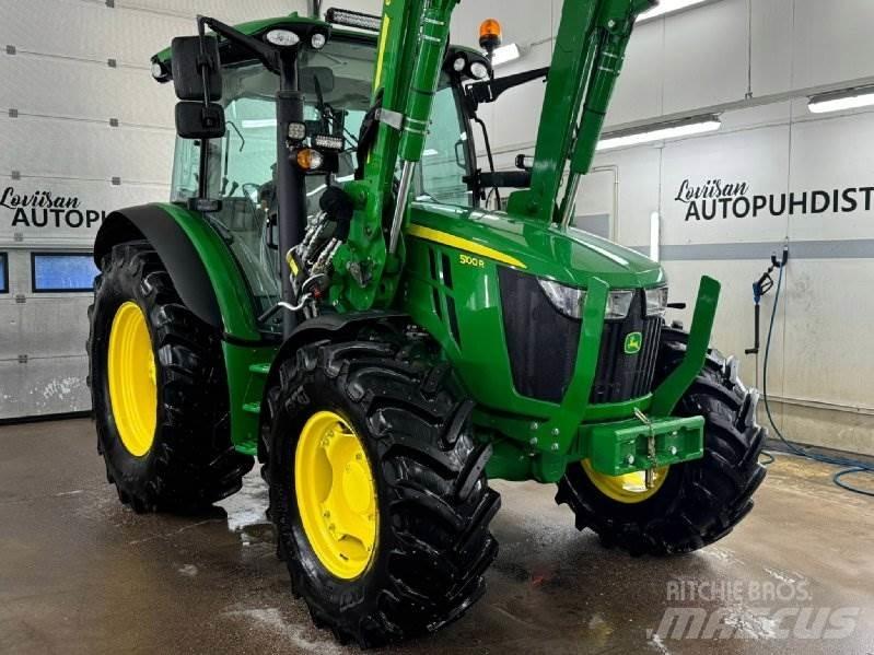 John Deere 5100 R トラクター