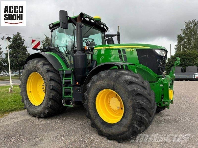 John Deere 6250 R トラクター