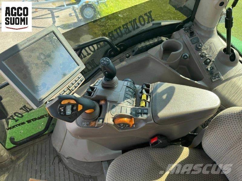 John Deere 6250 R トラクター