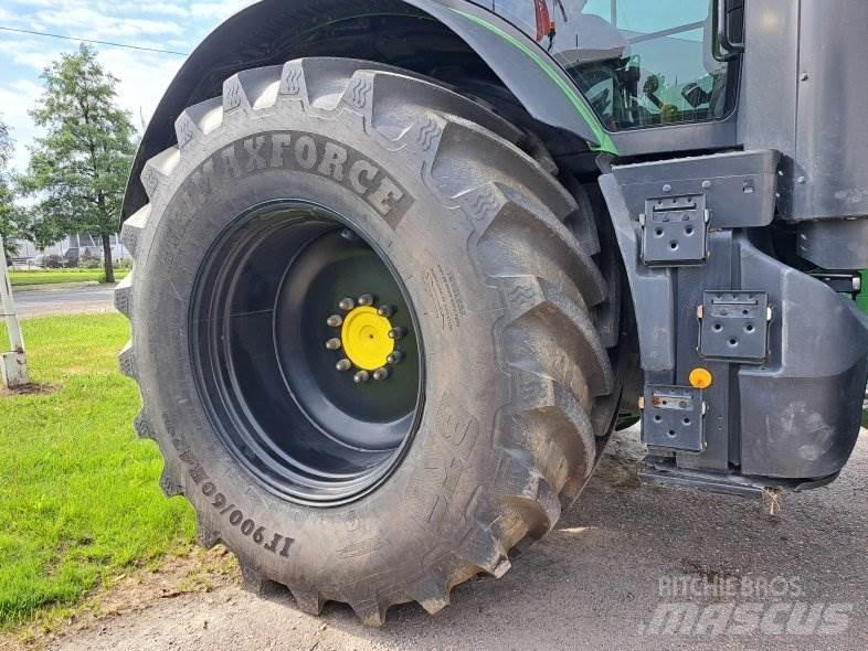 John Deere 7310 R トラクター