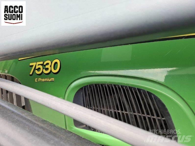 John Deere 7530 E トラクター