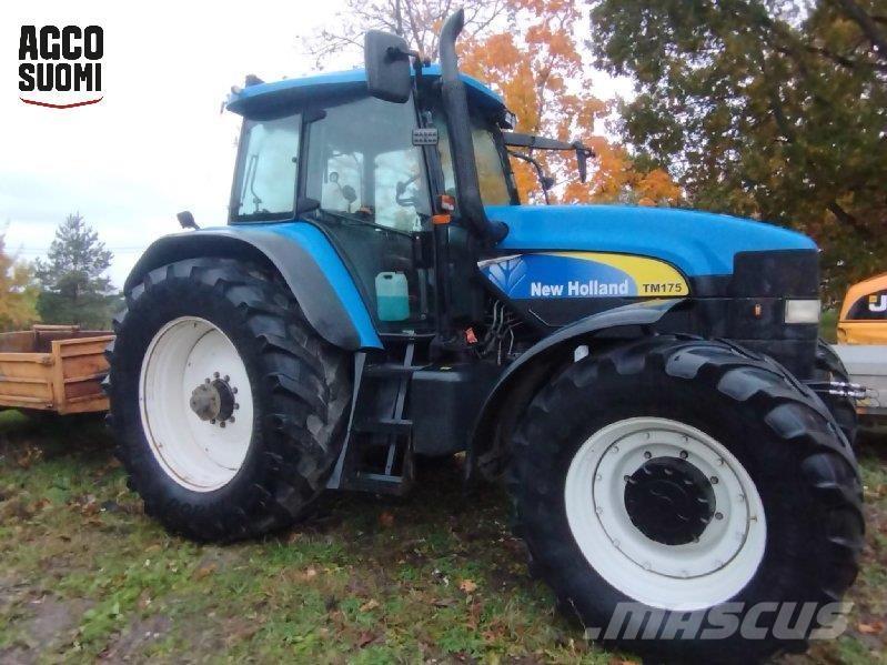 New Holland TM175 トラクター