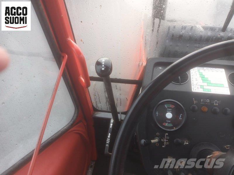 Valmet 504 2WD トラクター