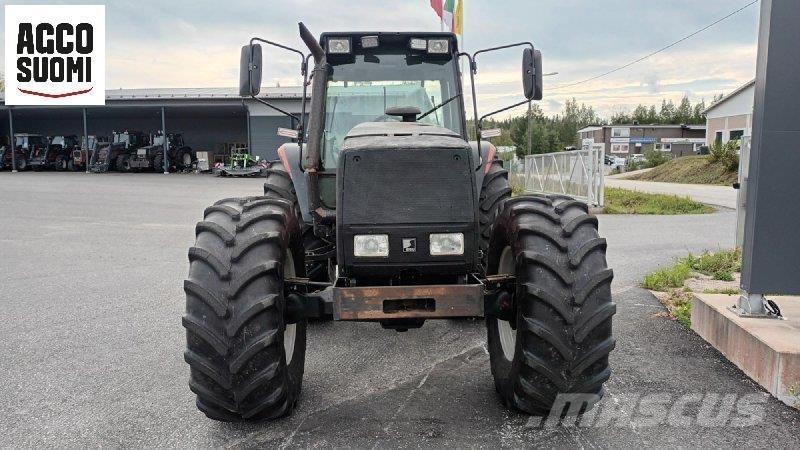 Valmet 8550 MEGA トラクター