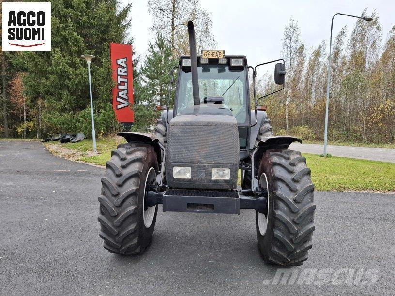 Valmet 8750 トラクター