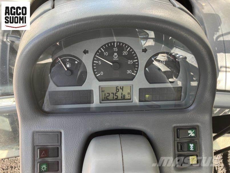Valtra 8050 MEGA トラクター