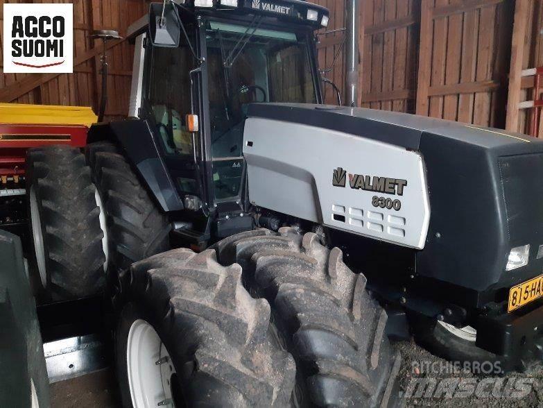 Valtra 8300 トラクター