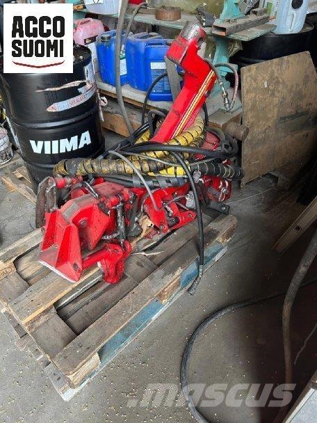 Valtra 8400 トラクター