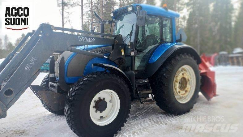 Valtra C120 トラクター