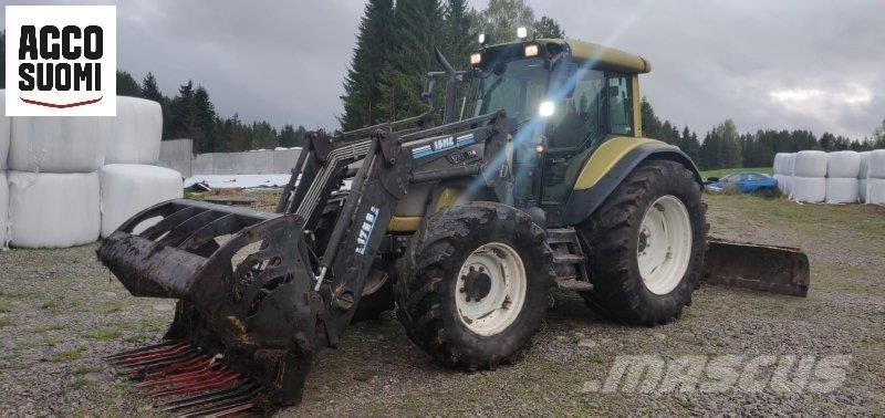 Valtra C120 トラクター