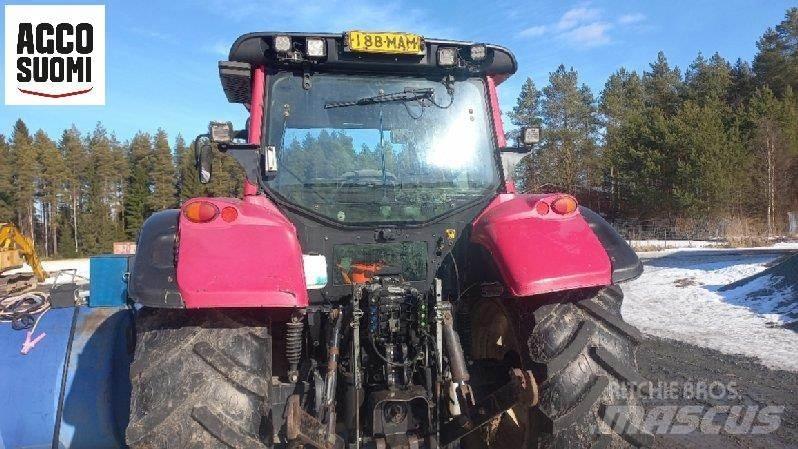Valtra N122D トラクター