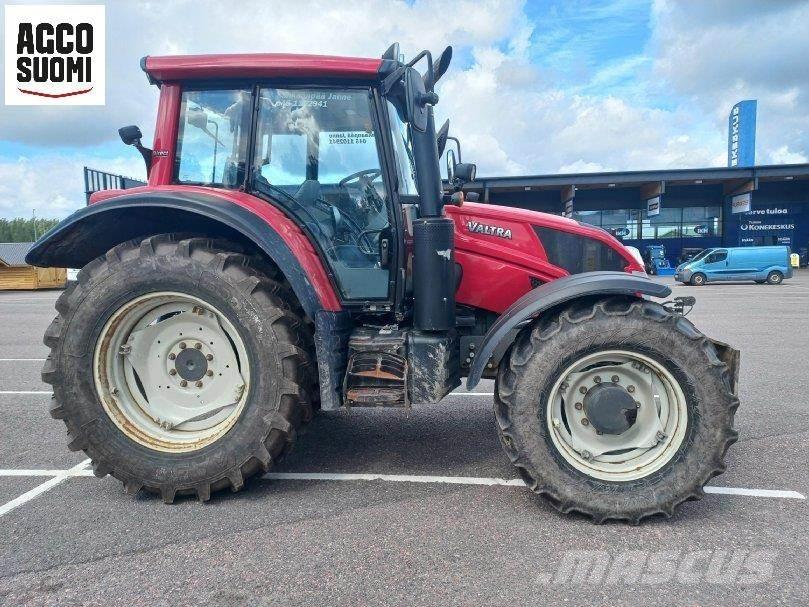 Valtra N163 DIRECT トラクター
