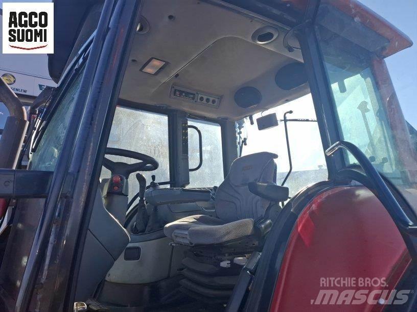 Valtra T150 トラクター