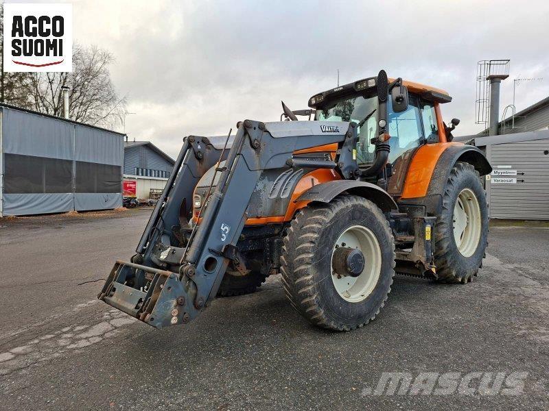 Valtra T162 DIRECT トラクター