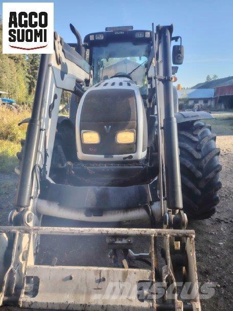 Valtra T202D トラクター