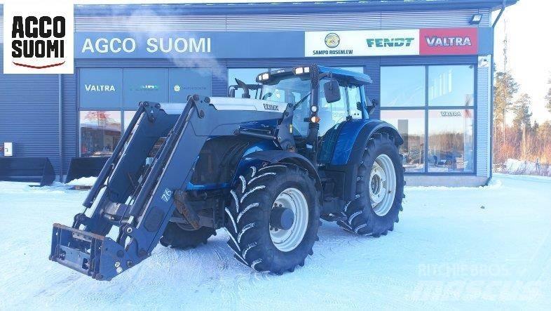 Valtra T203D FL トラクター