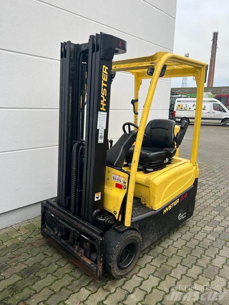 Hyster J 2.0 XNT バッテリーフォークリフト